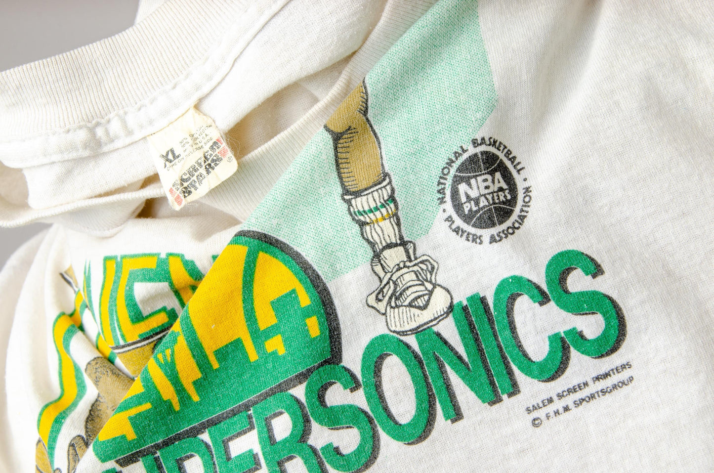 1980s Seattle Sonics 20 Point Club T Shirt Tom Chambers Dale Ellis Xavier McDaniels