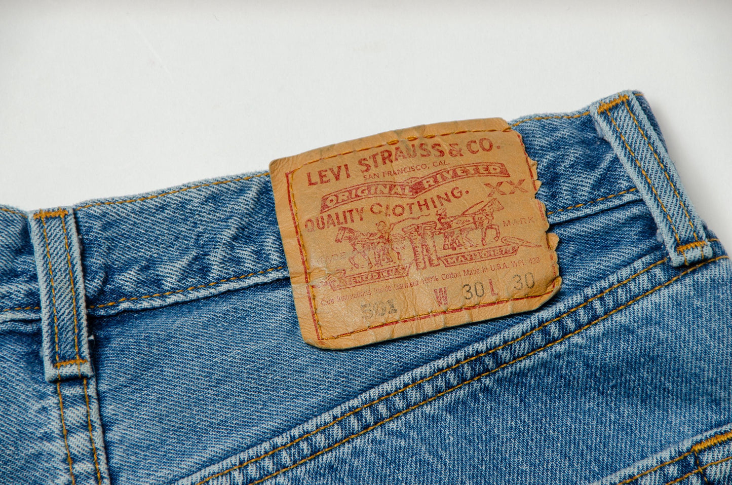 Vintage Levis 501 Cut Off Shorts Frayed Jeans W 29