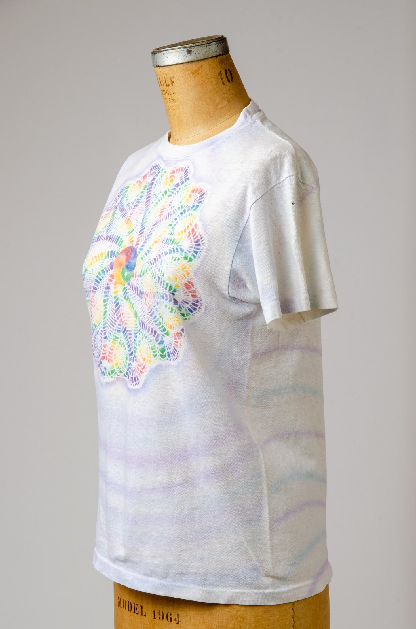 1980s Airbrush Yin Yang Mandala Hippie T Shirt