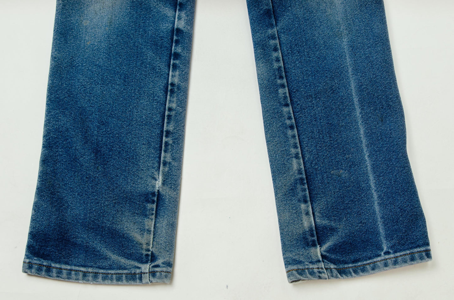 Vintage Wrangler Jeans Perfectly Worn High Waisted Western Cut Blue Jeans 30 x 33