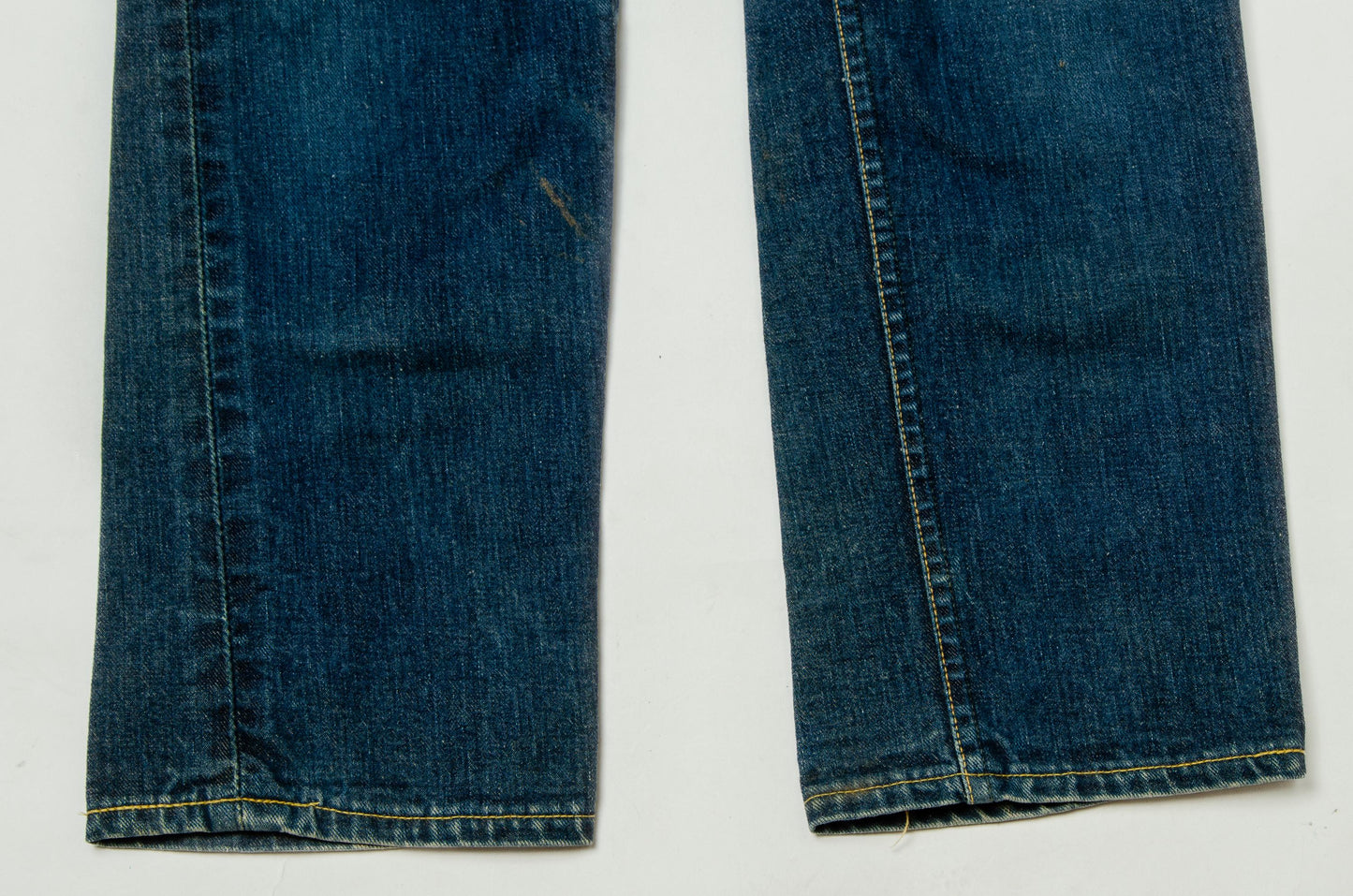 1960s LEE Riders Black Label USA Dark Indigo Denim Ranch Jeans 28 x 28