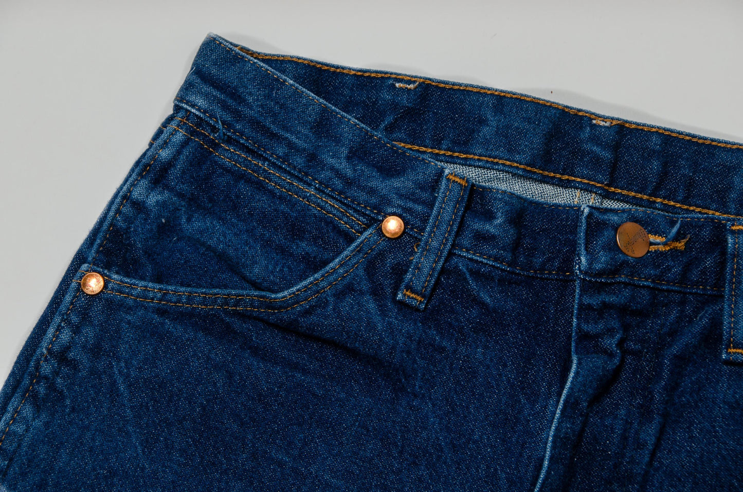 Vintage Wrangler Dark Denim High Waisted Western Cut Off Jean Shorts W 31