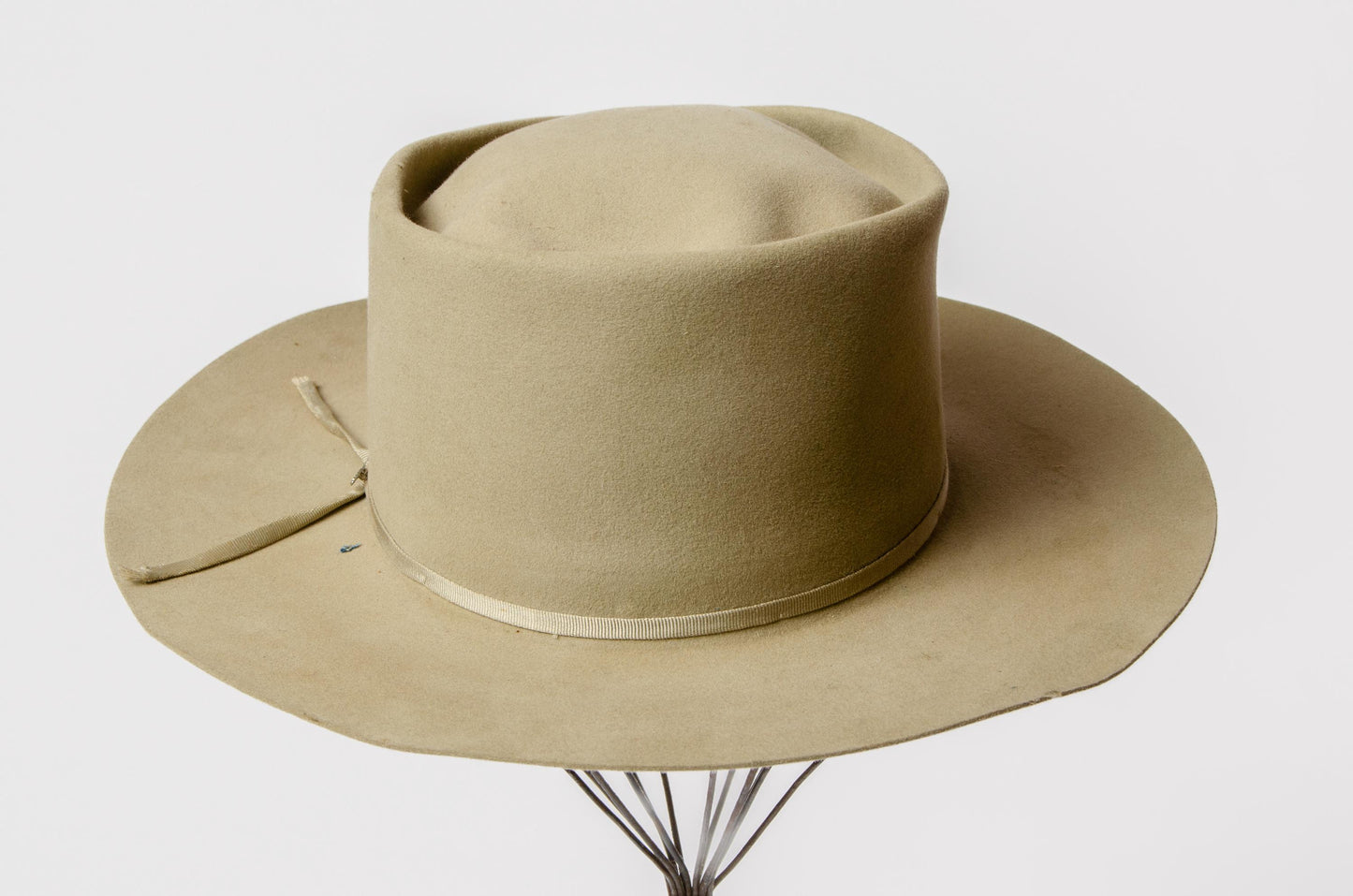 1950s Stetson Twenty Five Open Road Beige Fur Felt Ranch Worn Cowboy Hat 7