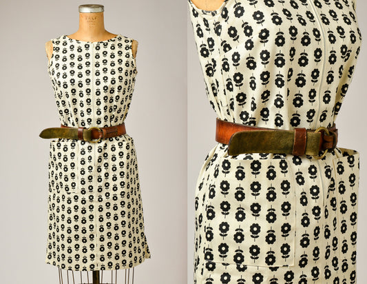 1960s Daisy Pop Art Novelty Print Zip Up Dolly Dress