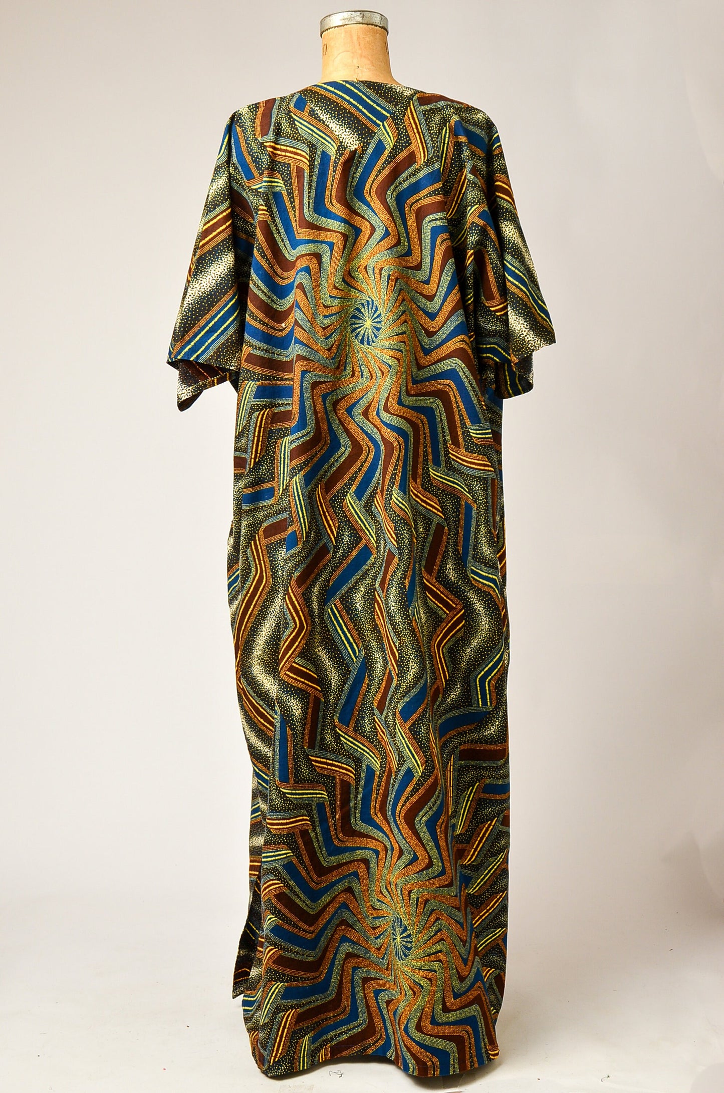 1970s Psychedelic Kaftan Bohemian Style Batik Maxi Dress