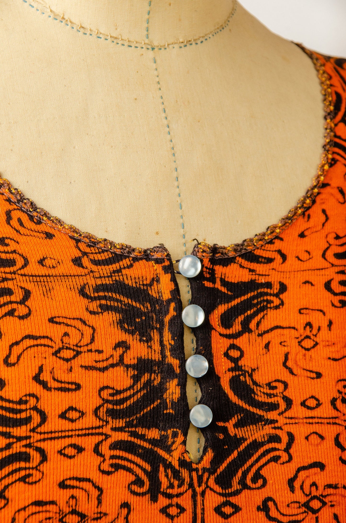 1970s  Deadstock Hippie Batik Orange and Black Babyrib Cotton T Shirt