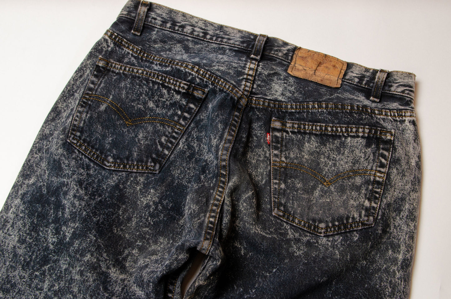 1980s Levis Acid Wash Black Denim USA Button Fly Jeans 35 x 30