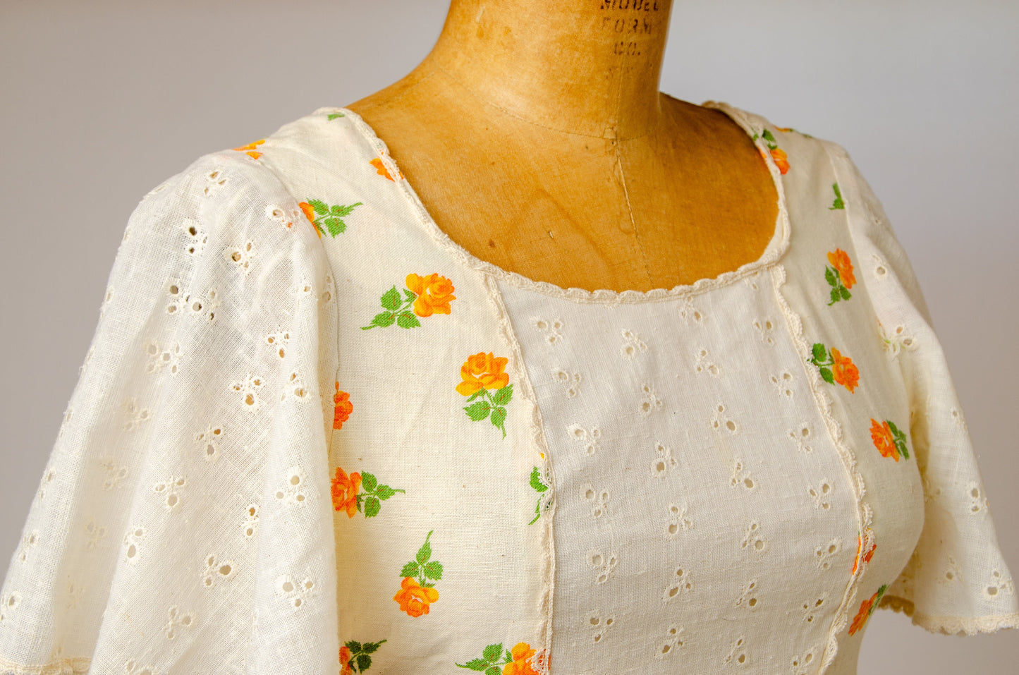 1970s Linen Dolly Dress Orange Rose Floral Open Back Cotton Dress