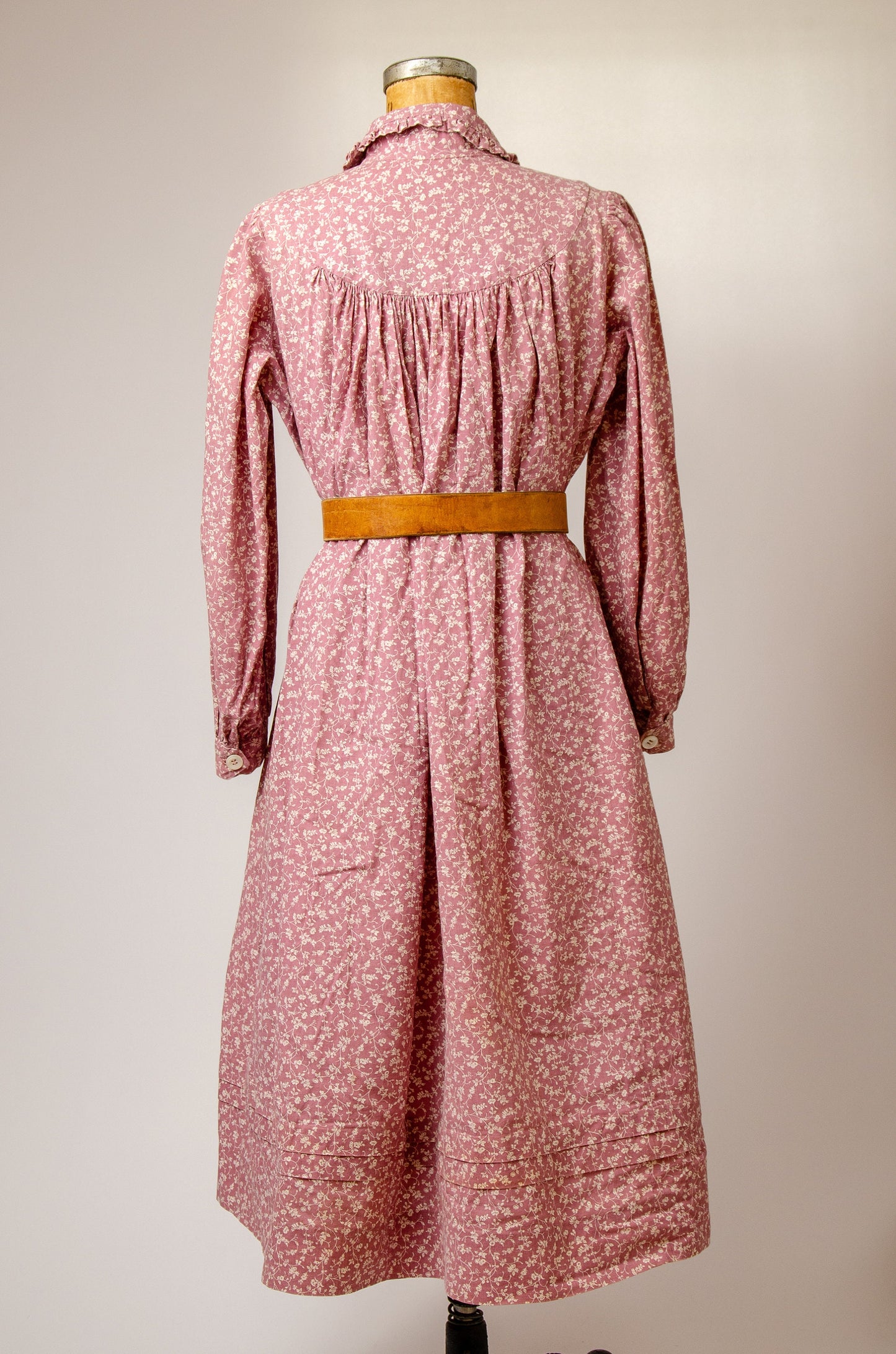 1910s Calico Smock Dress High Collar Prairie Homestead Dress