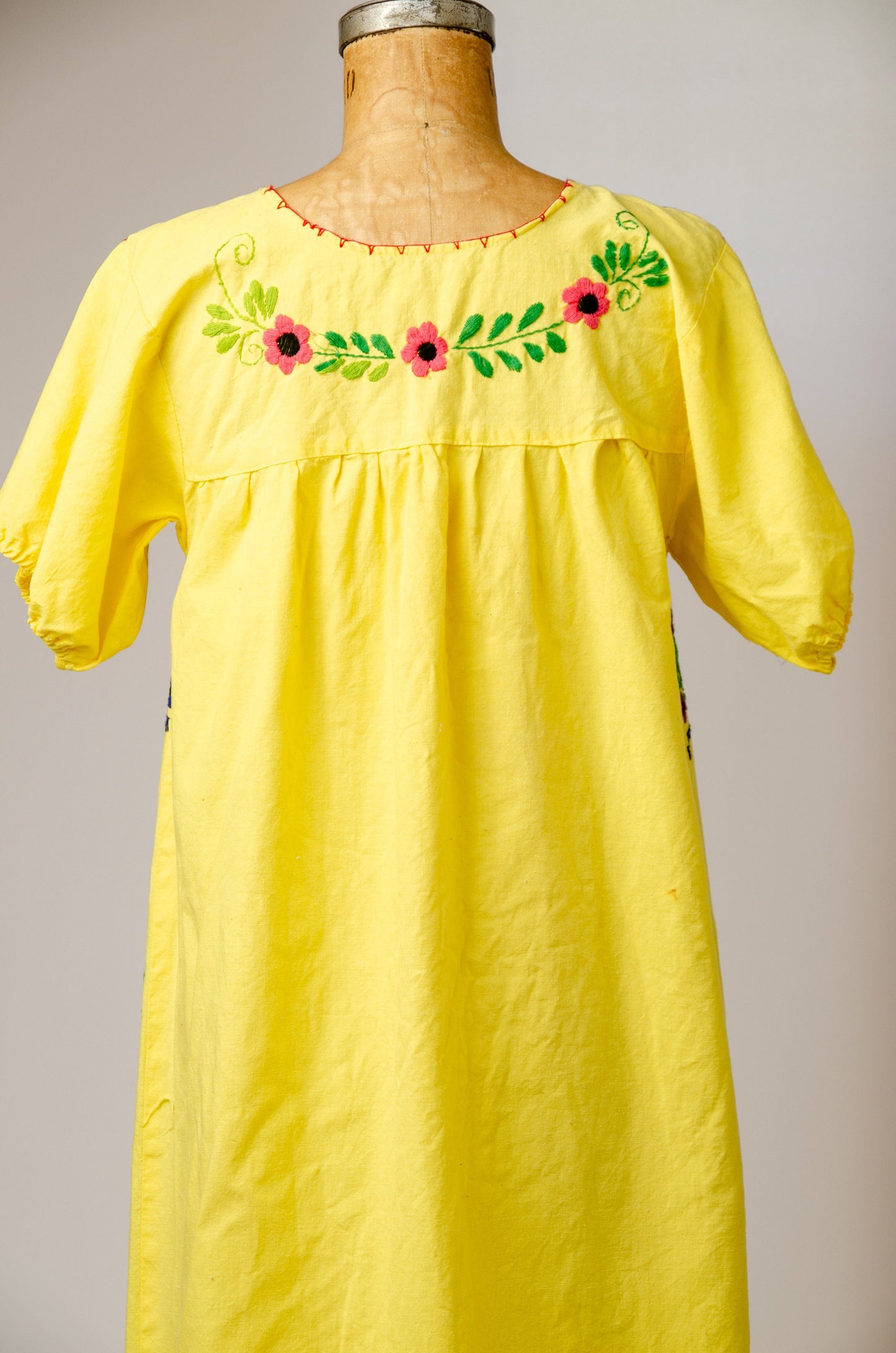 1970s Mexican Hand Embroidered Oaxacan Yellow Cotton Full Length Bohemian Artisan Dress