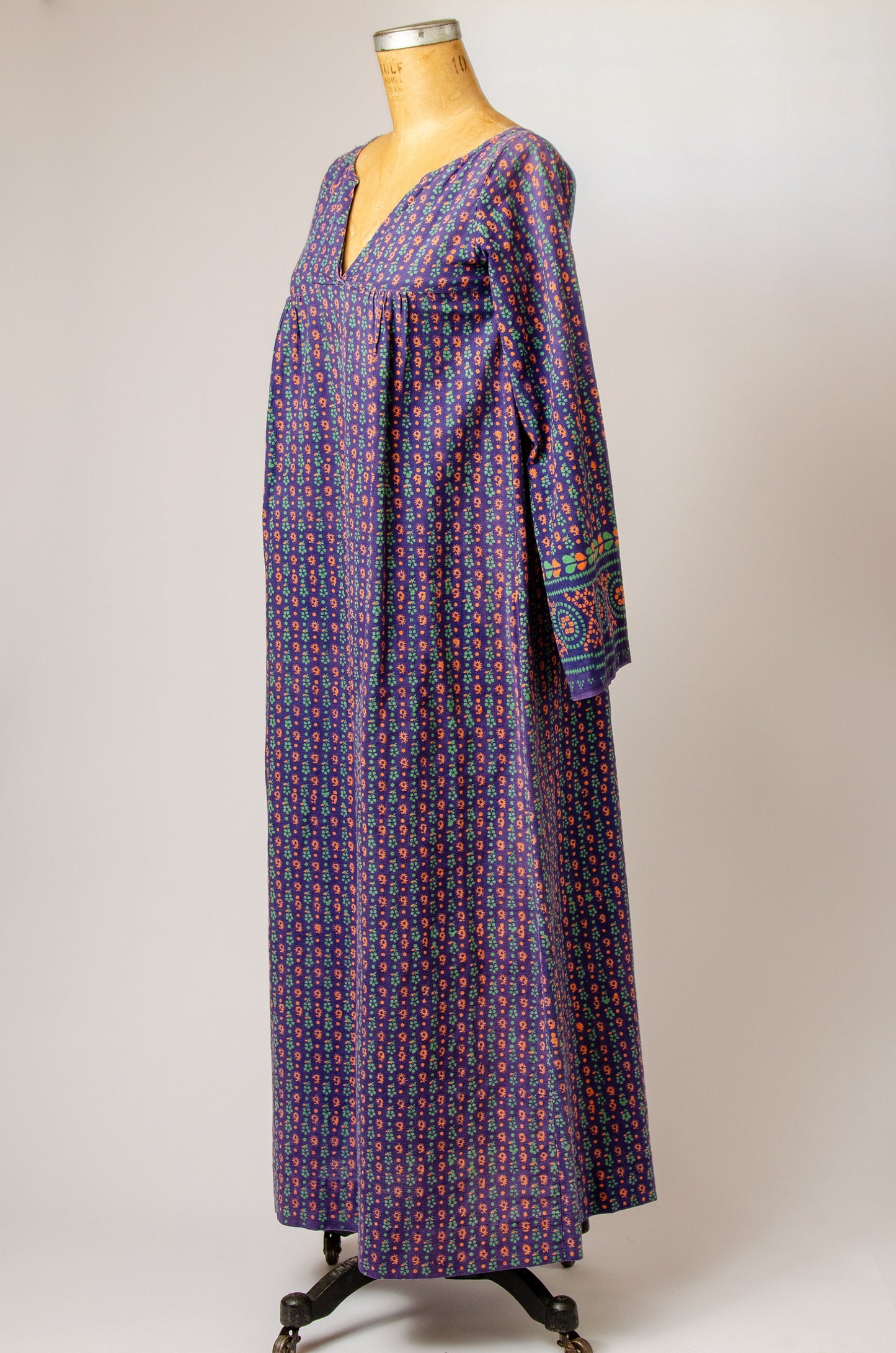 1970s Indian Cotton Block Print Bohemian Dashiki Maxi Dress