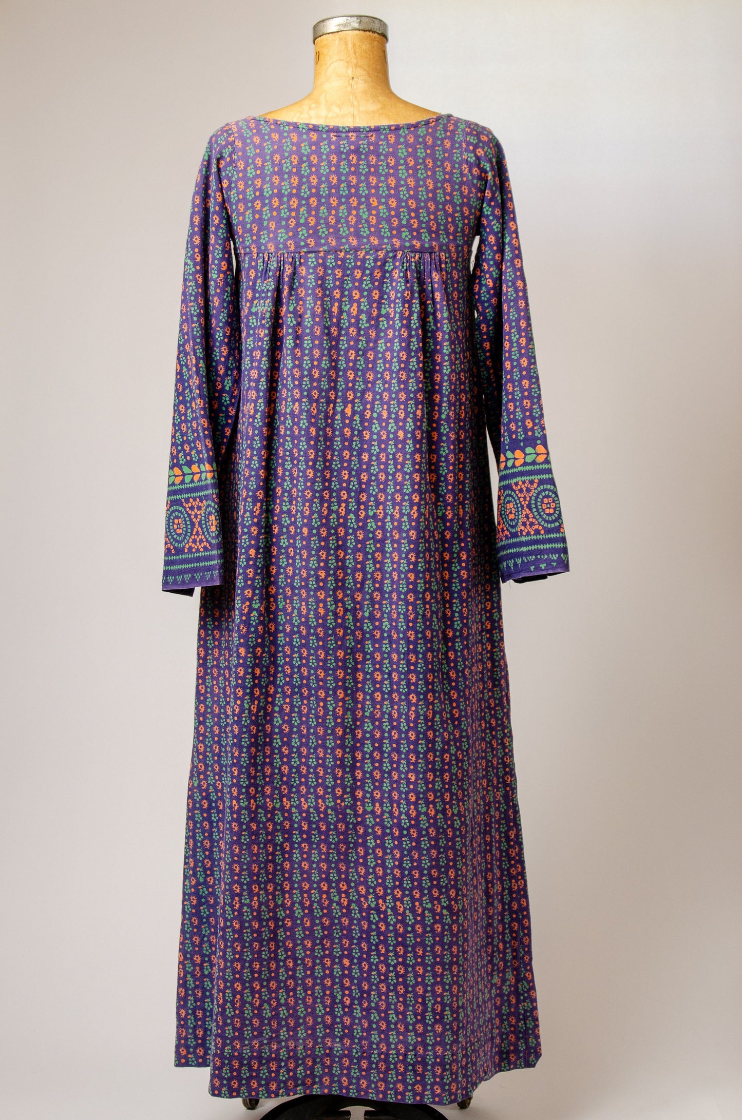 1970s Indian Cotton Block Print Bohemian Dashiki Maxi Dress