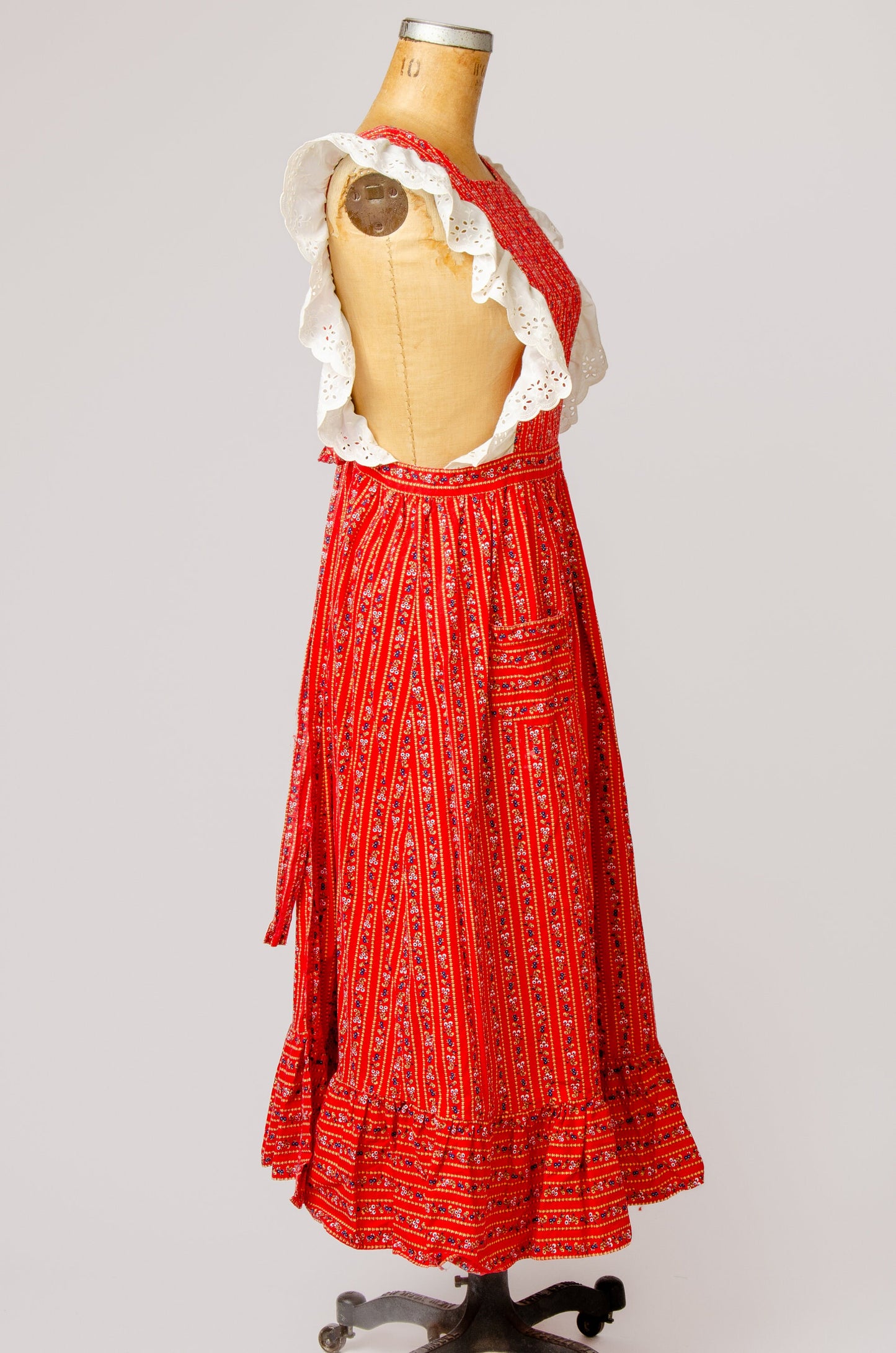 1970s Folk Dress Red Floral Country Western Apron Dress