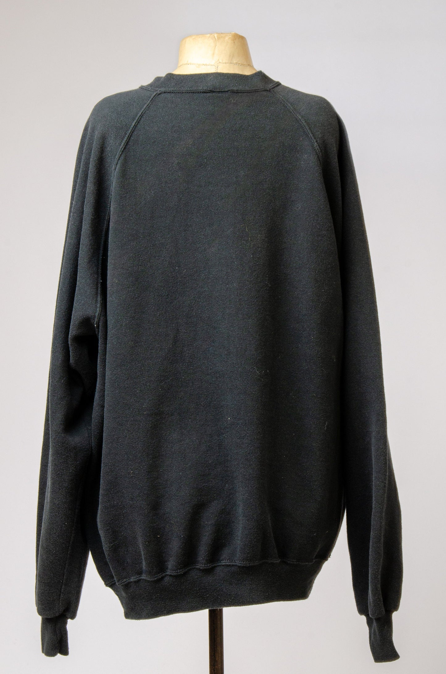 1980s Black Sweatshirt 50/50 Cotton Crewneck USA Sweatshirt