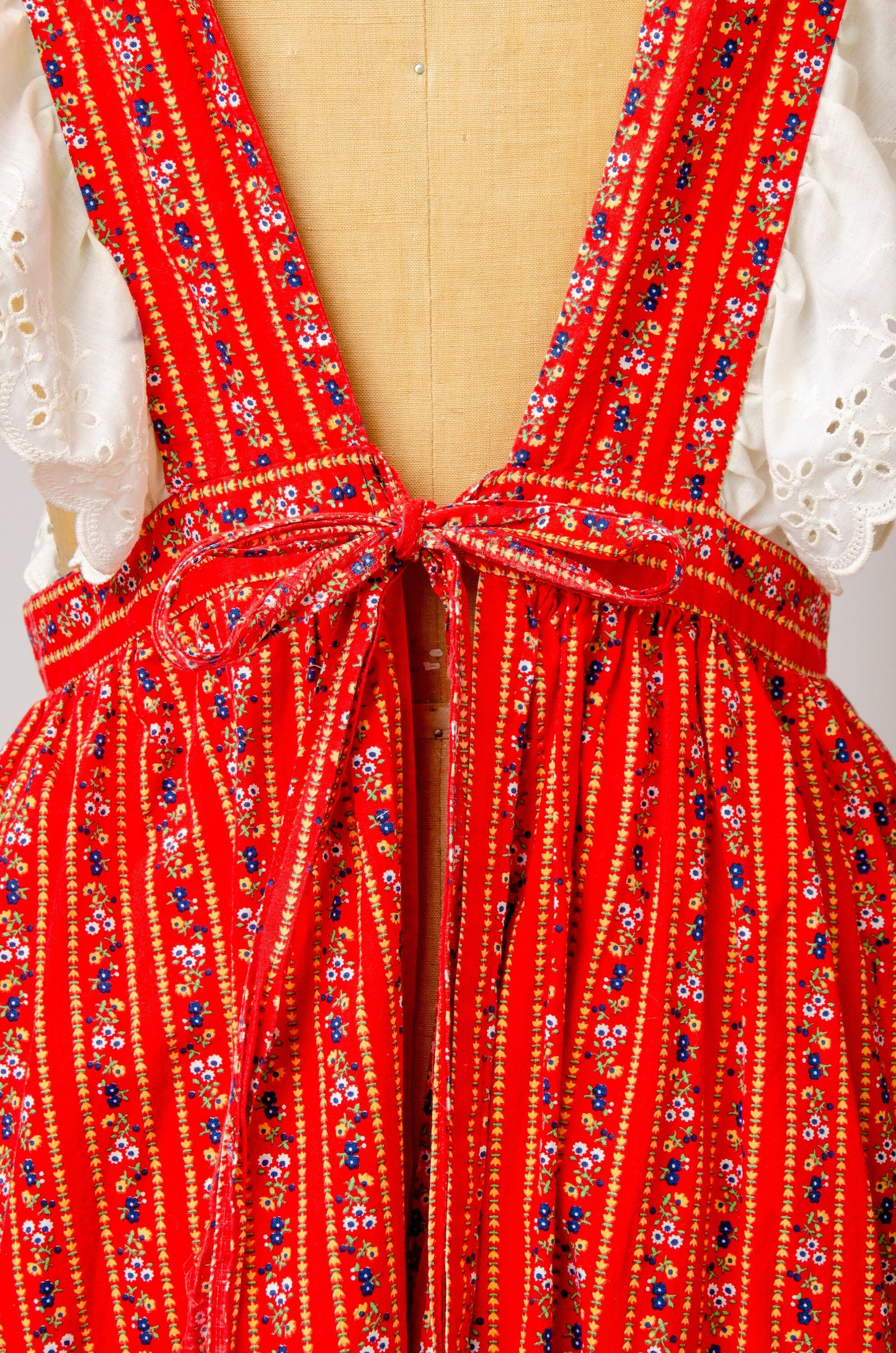 1970s Folk Dress Red Floral Country Western Apron Dress