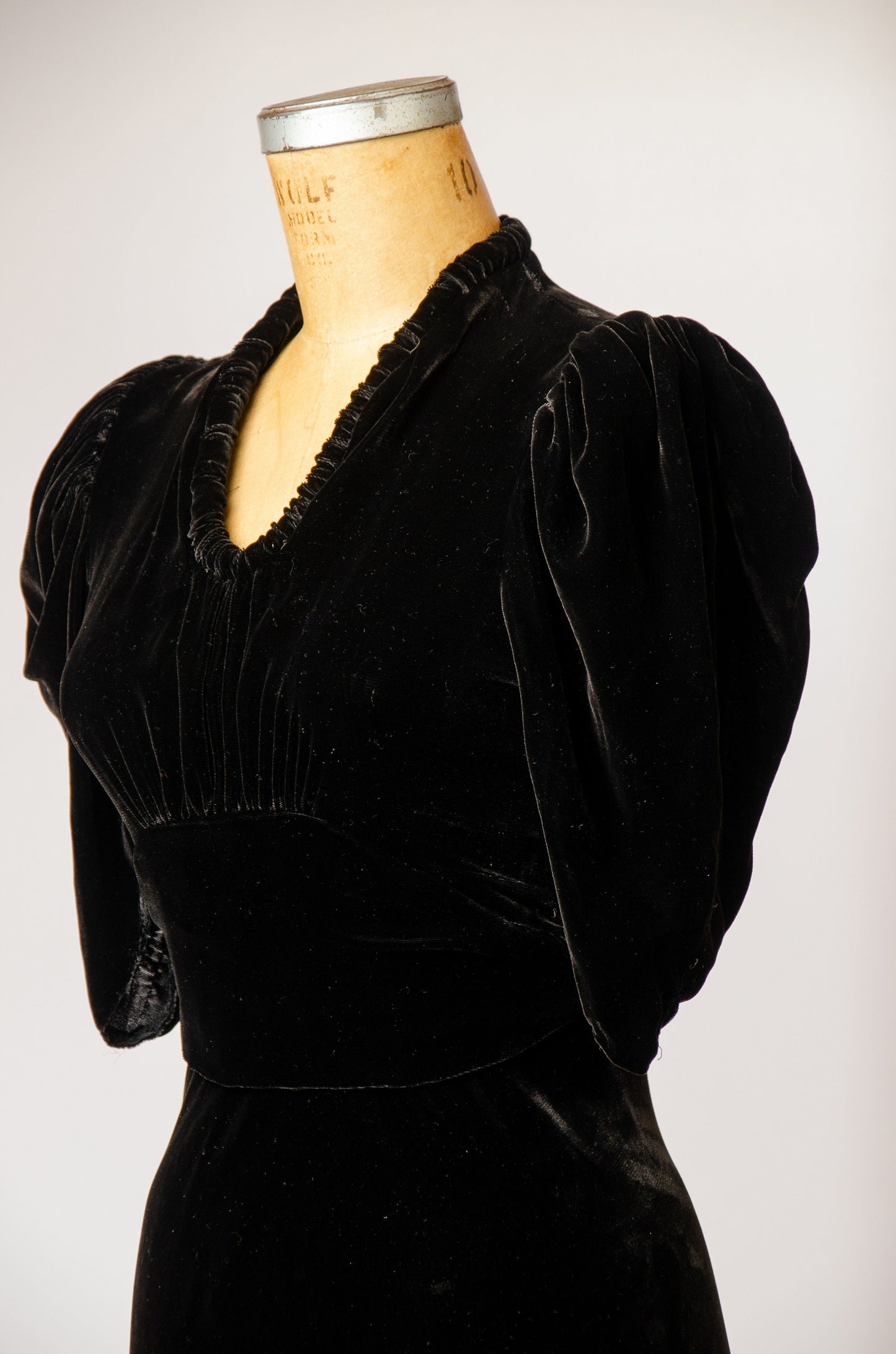 1940s Open Back Velvet Cocktail Dress Black Deco Formal Dress