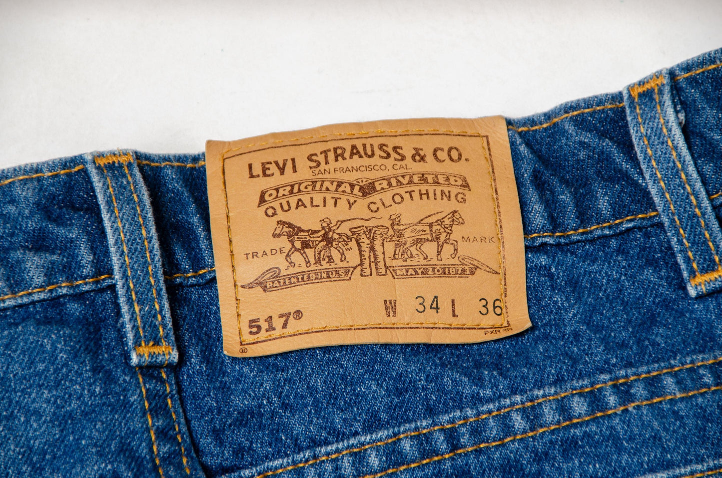 1980s Levis 517 Orange Tag USA Denim Dark Blue Jeans 33 x 31