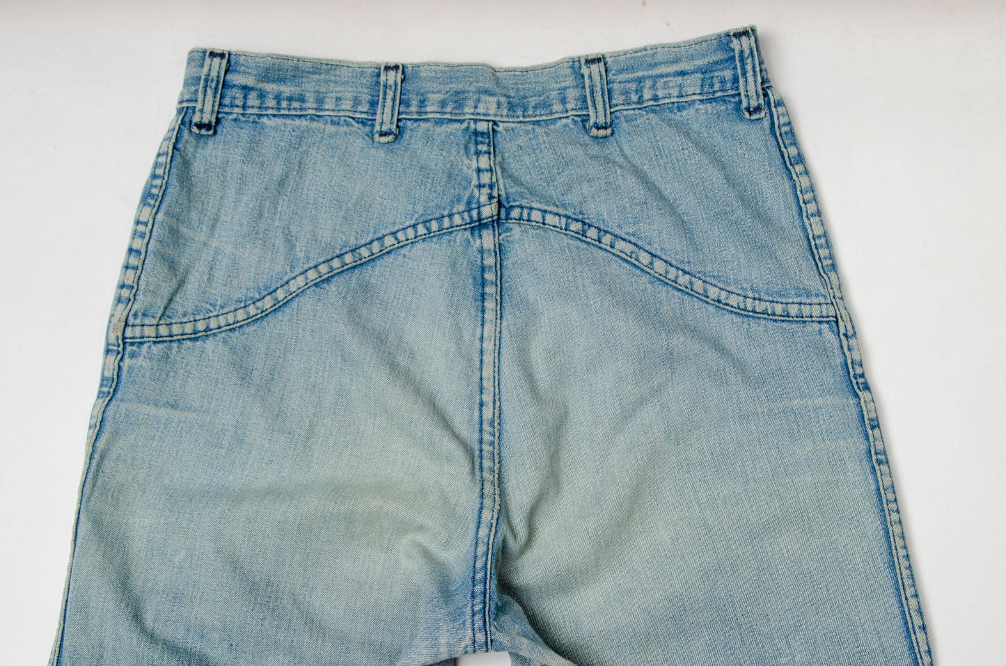 1970s Distressed Bell Bottoms High Waisted Blue Denim Flared Jeans 29 x 31