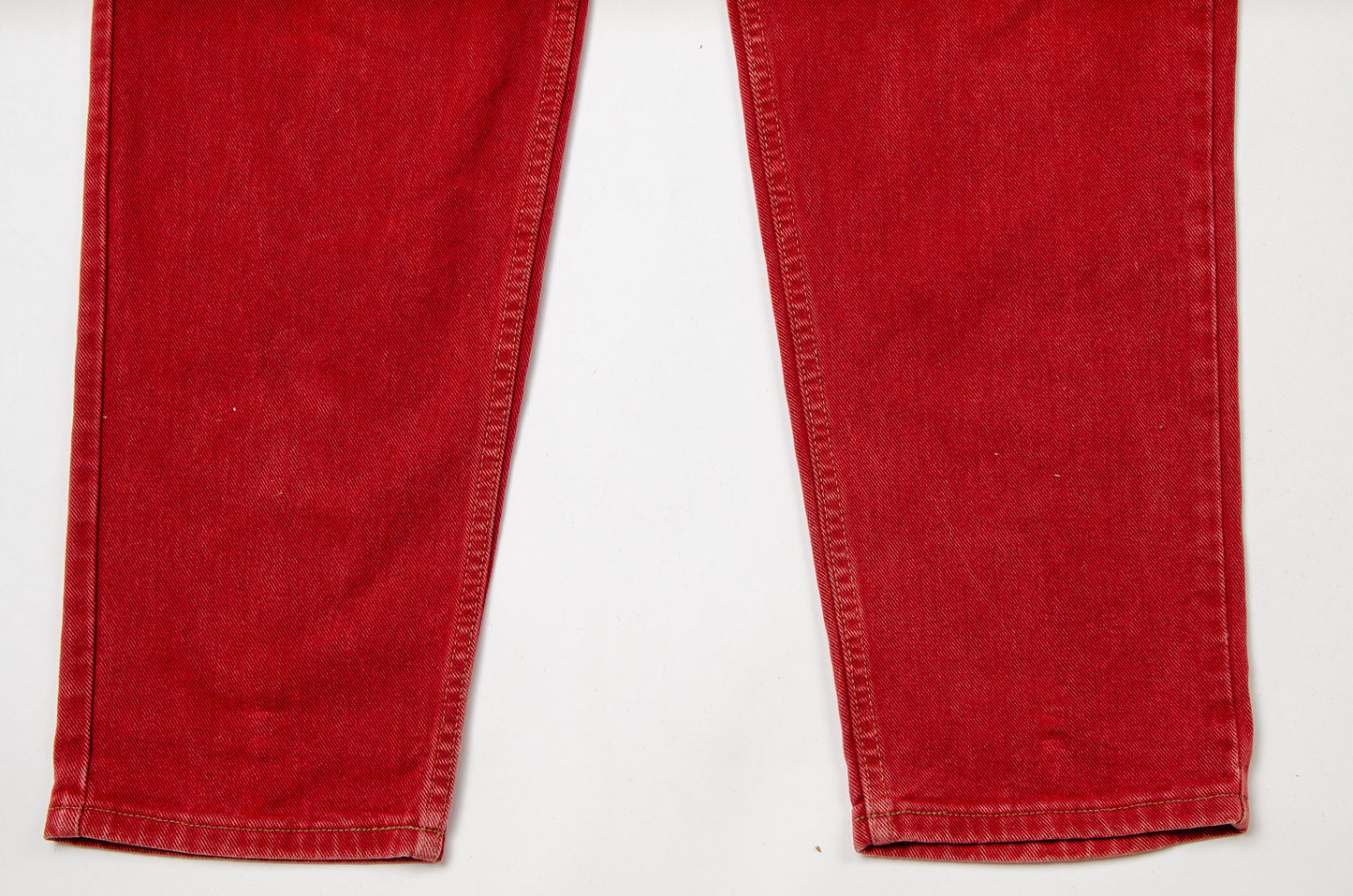 Vintage Levis 550 Red Denim High Waisted Button Fly Grunge Jeans 34 x 33