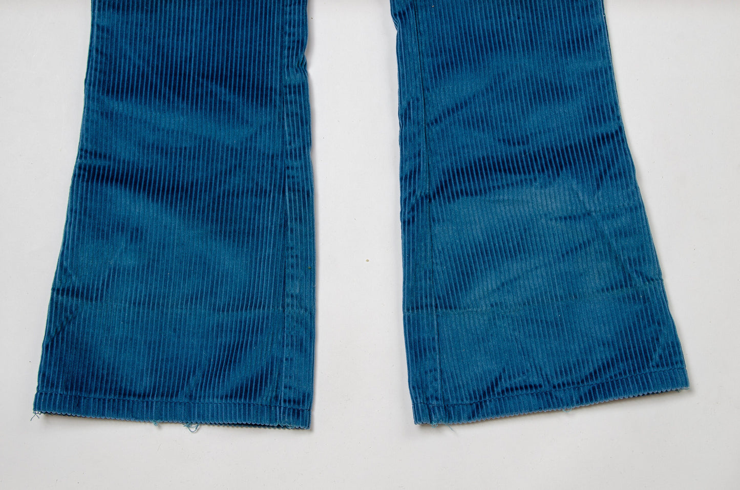 1970s Corduroy High Waisted Pants Blue Flared Cords 26 x 27.5