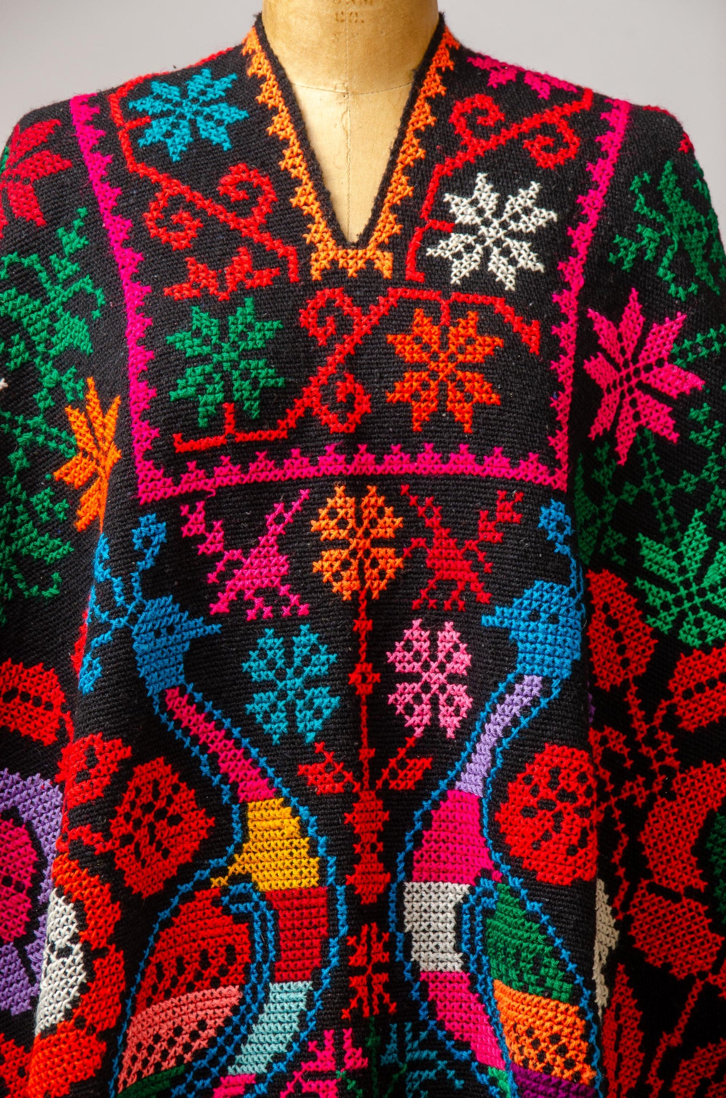 Vintage Peacock Embroidered Poncho Handwoven Bohemian Cape Jacket