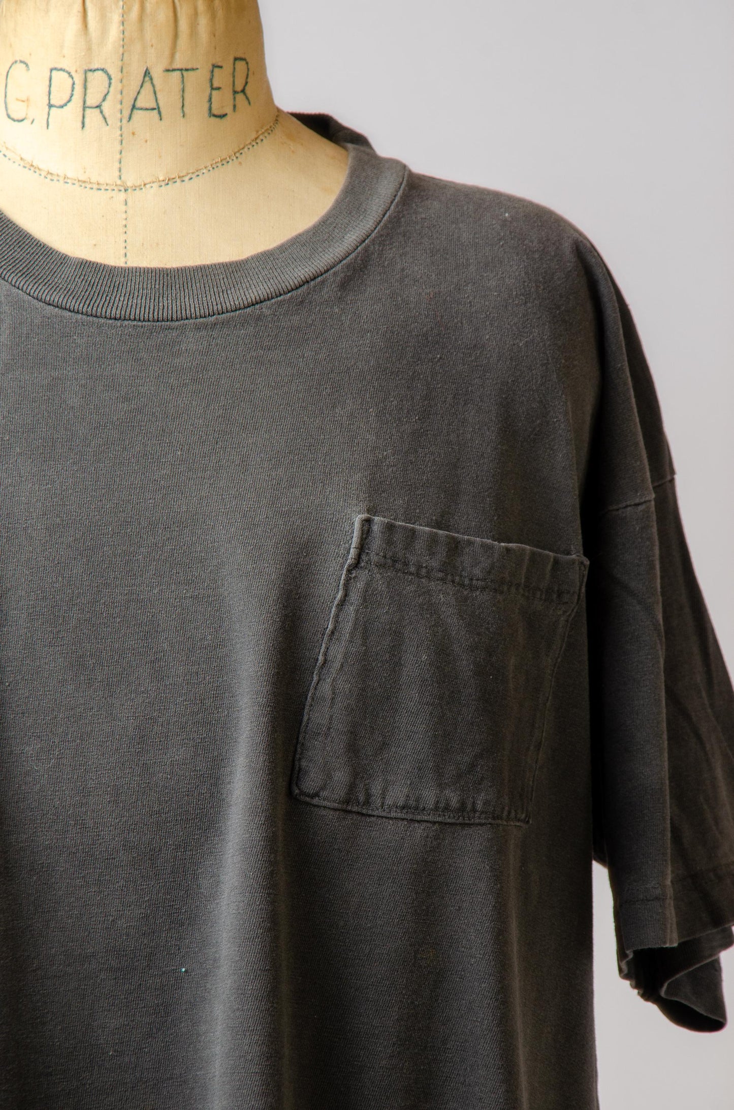 Vintage Pocket Tee Perfect Fade Black Cotton Single Pocket T Shirt