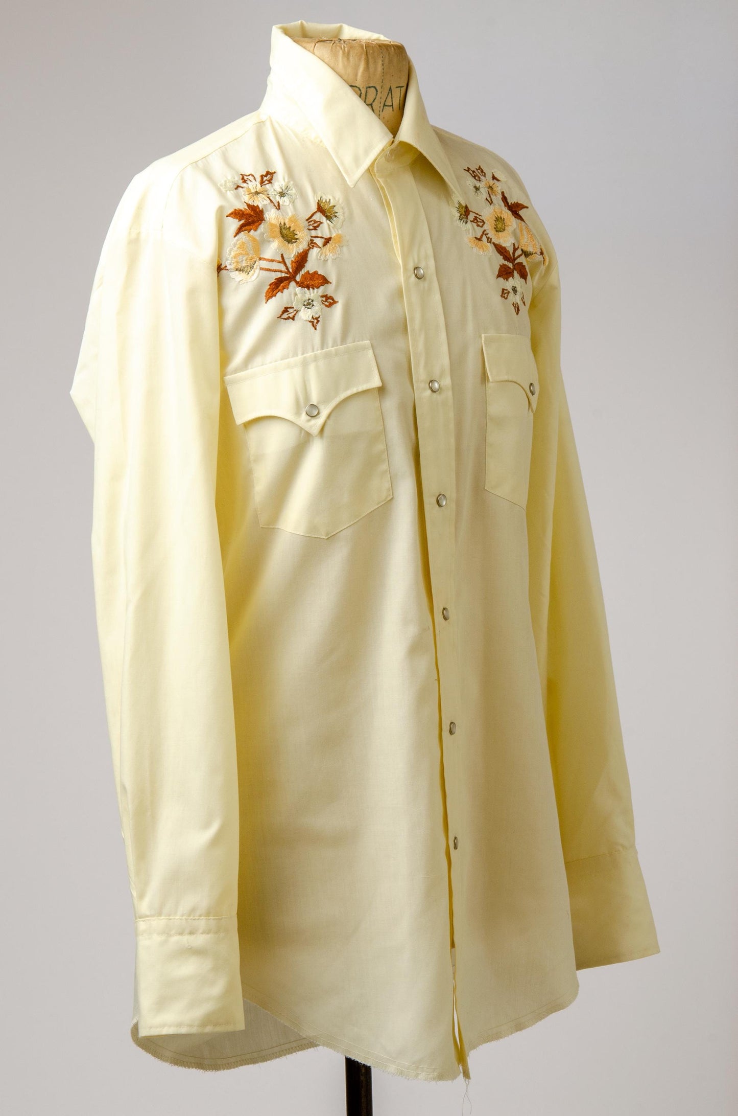 Vintage Ivory and Brown Embroidered Floral Pearl Snap Western Shirt