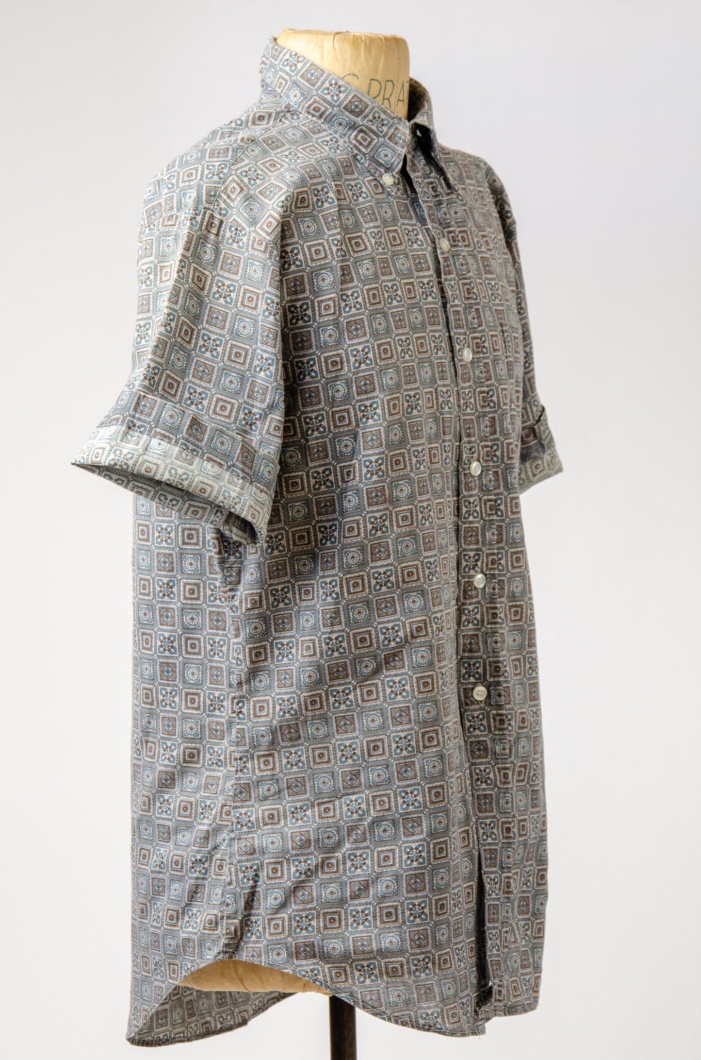 1960s Beatnik Shirt Single Pocket Button Down Mod Dress Shirt