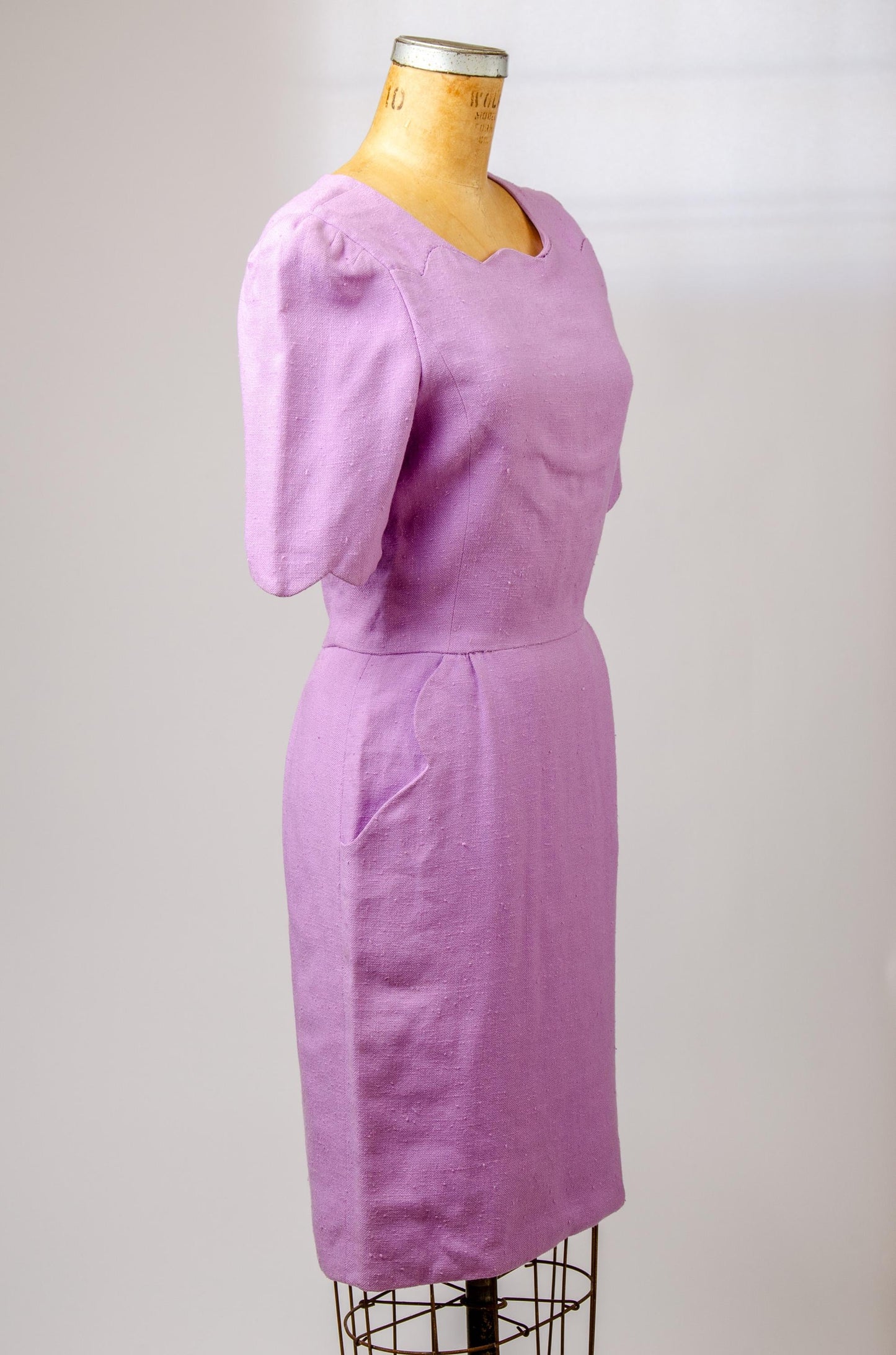 1980s Carolina Herrera Vintage Cotton Lavender Modern Midi Dress