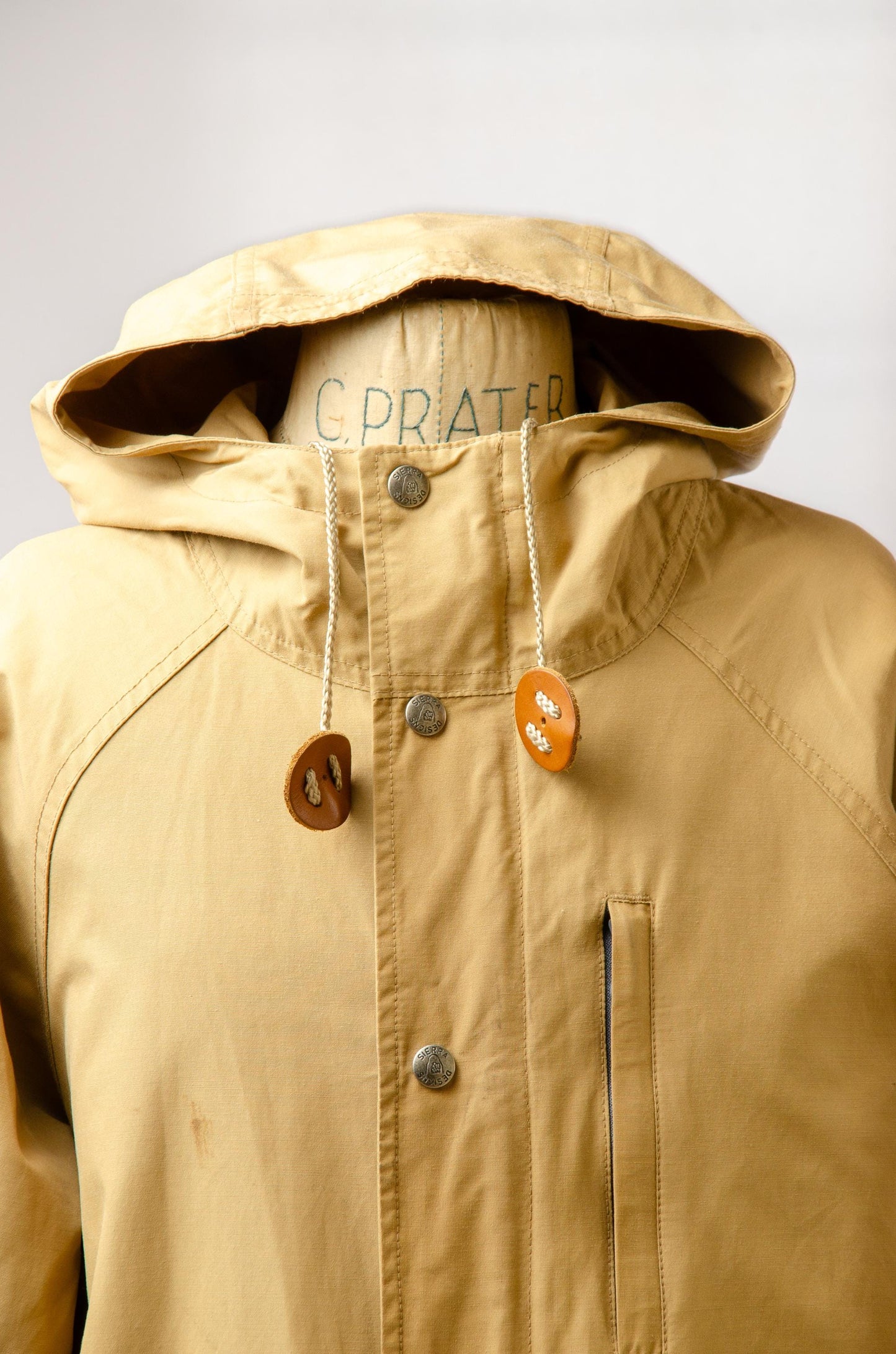 1980s Sierra Designs Parka Beige Anorak Hooded Mountaineering Jacket