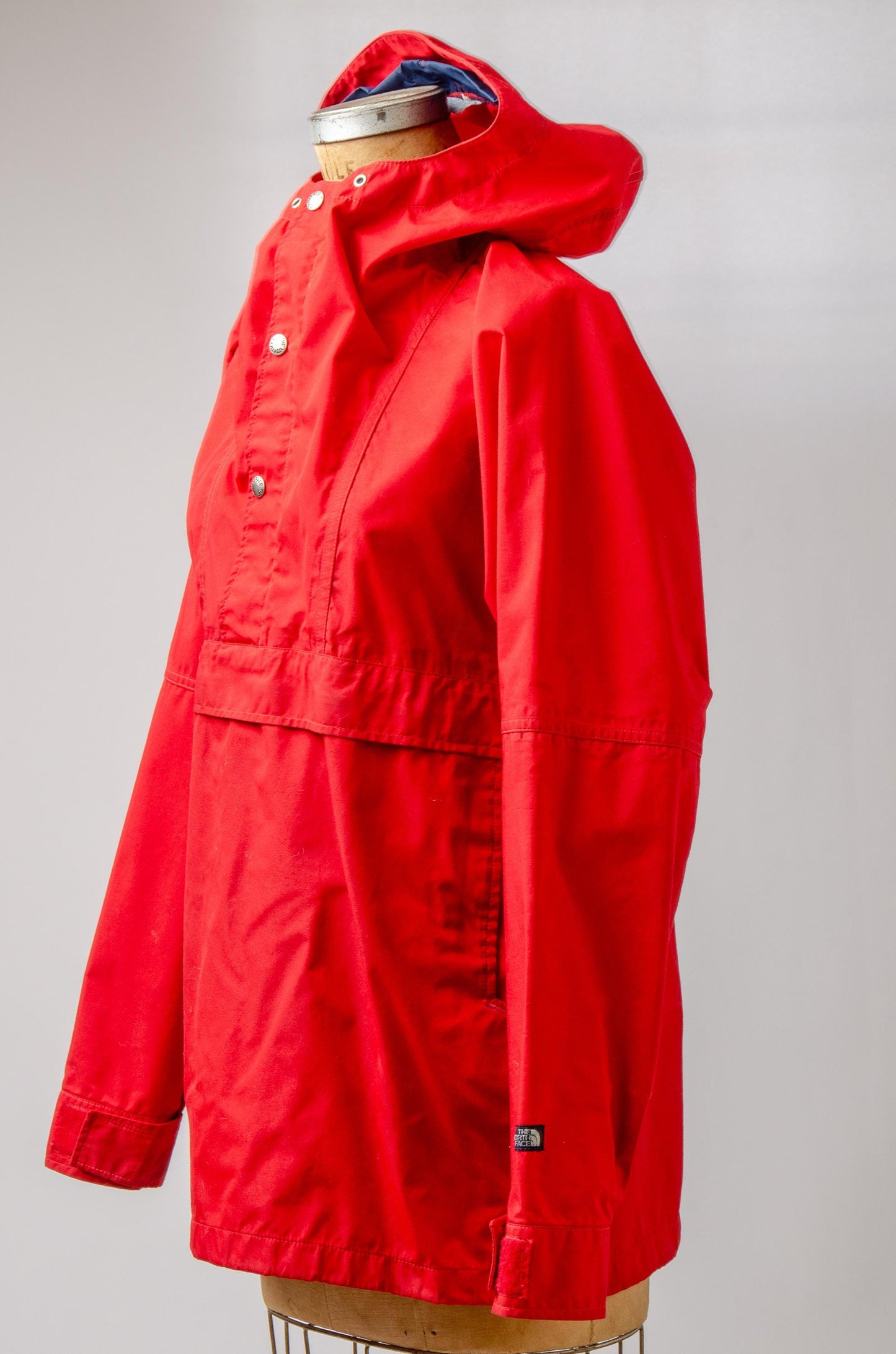 1970s North Face Parka Red Goretex Hooded Mountain Parka Womens Jacket