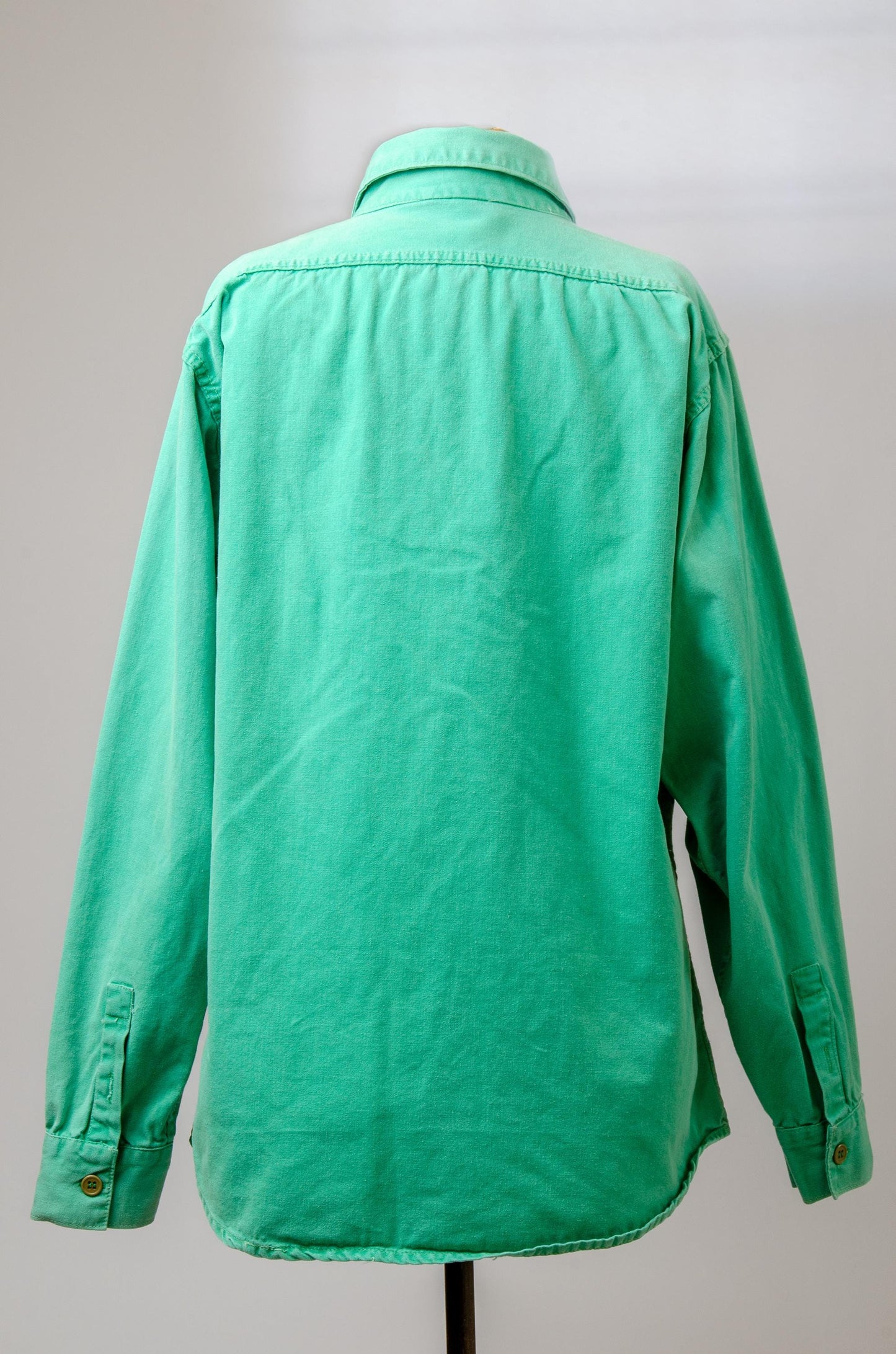 Vintage Faded Green Heavy Cotton Eastern Mountain Sports Outdoor Shirt