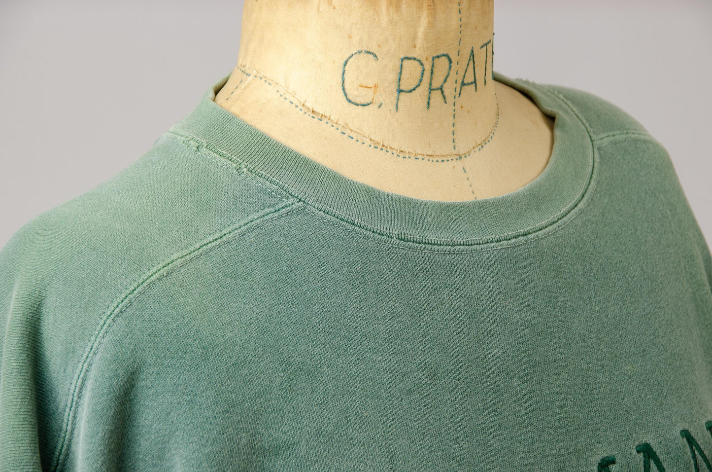 Vintage HUMAN Faded Green Thick Cotton Crewneck Sweatshirt