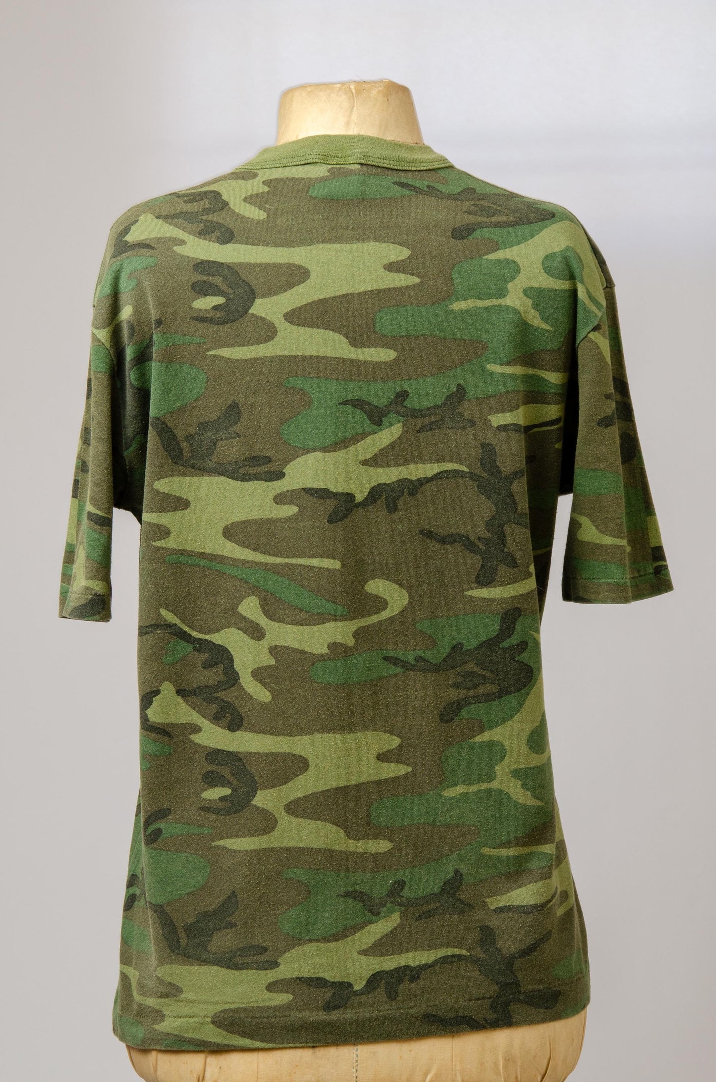 1980 Camo Pocket Tee Distressed Army Camouflage Single Pocket T Shirt