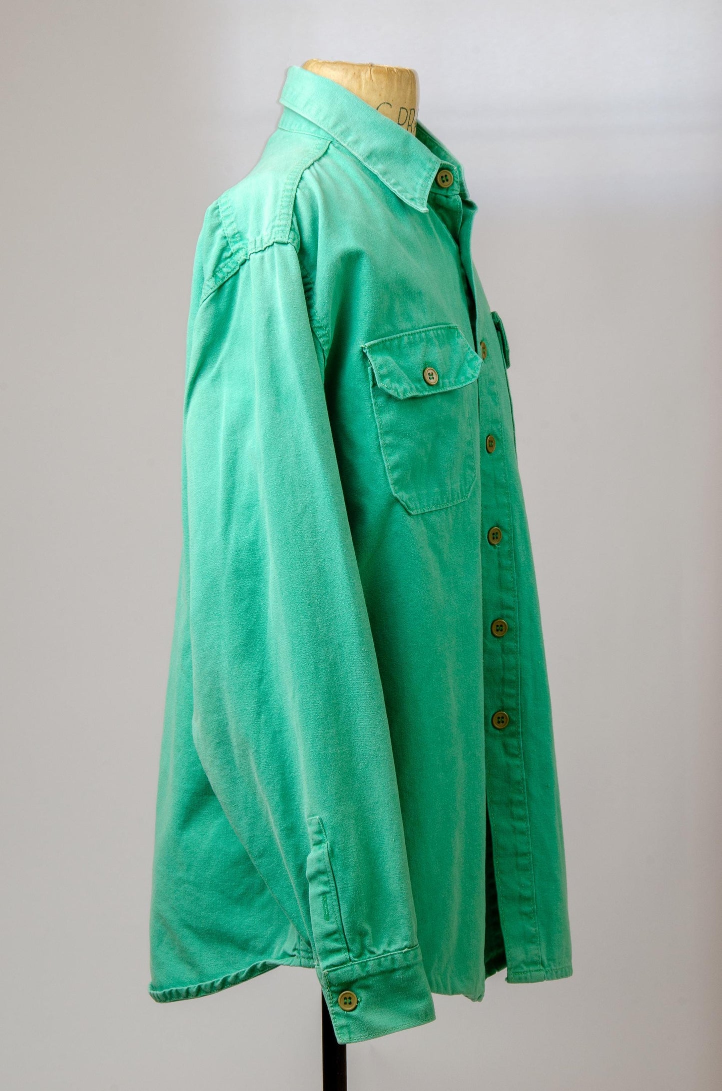 Vintage Faded Green Heavy Cotton Eastern Mountain Sports Outdoor Shirt