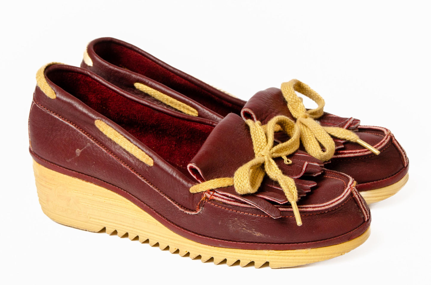 1970s Cherokee California Leather Wedge Platform Shoes 8 Deadstock