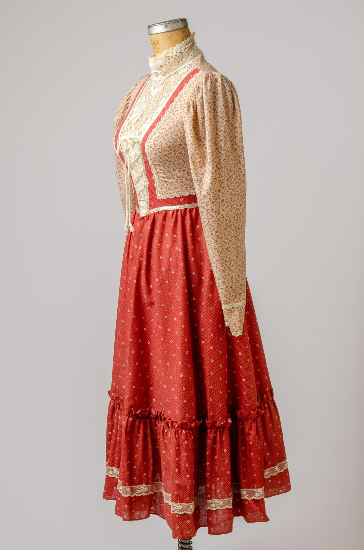 1970s Gunne Sax Prairie Dress Corset Front Mauve Bohemian Hippie Dress