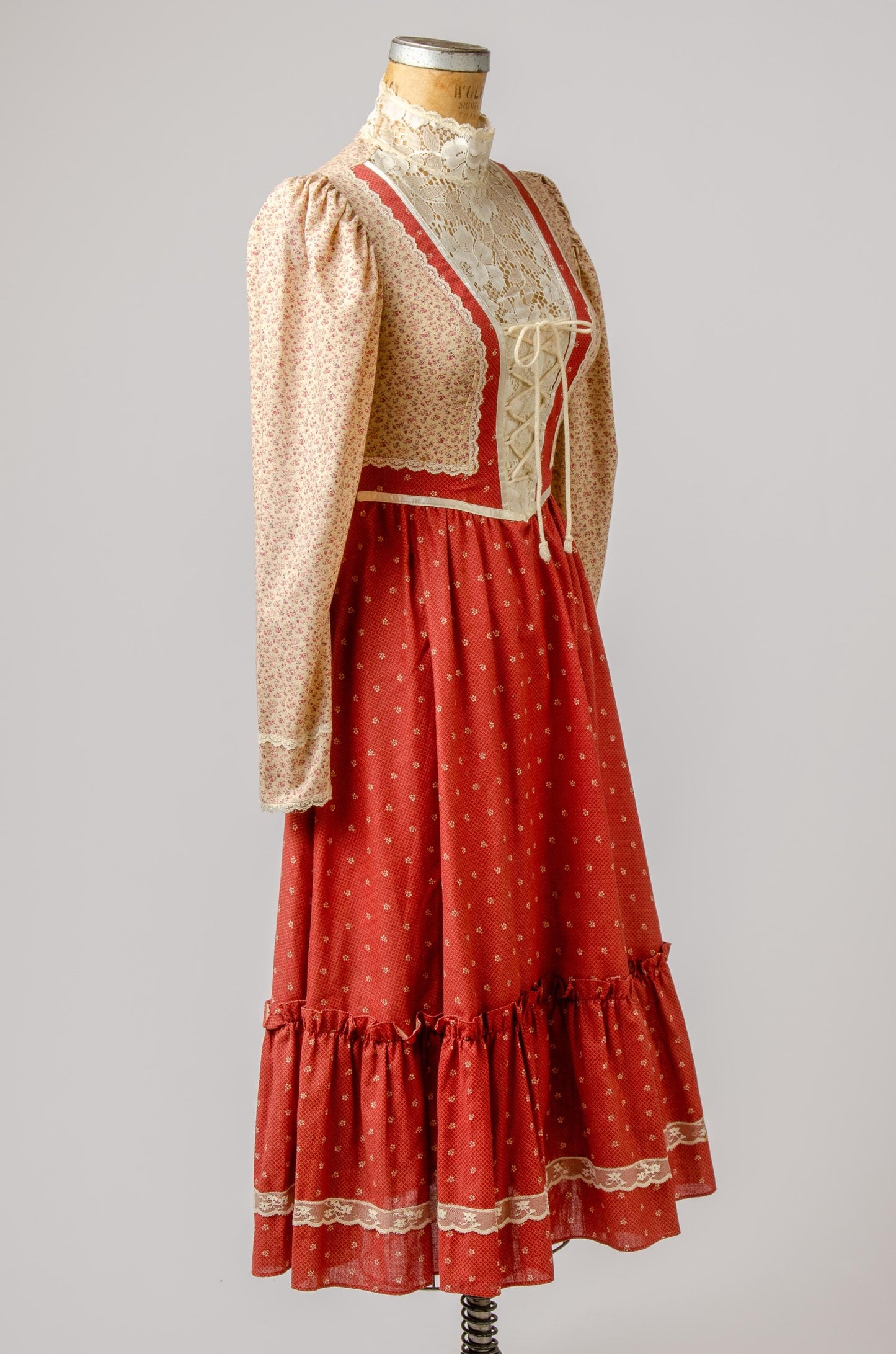 1970s Gunne Sax Prairie Dress Corset Front Mauve Bohemian Hippie Dress