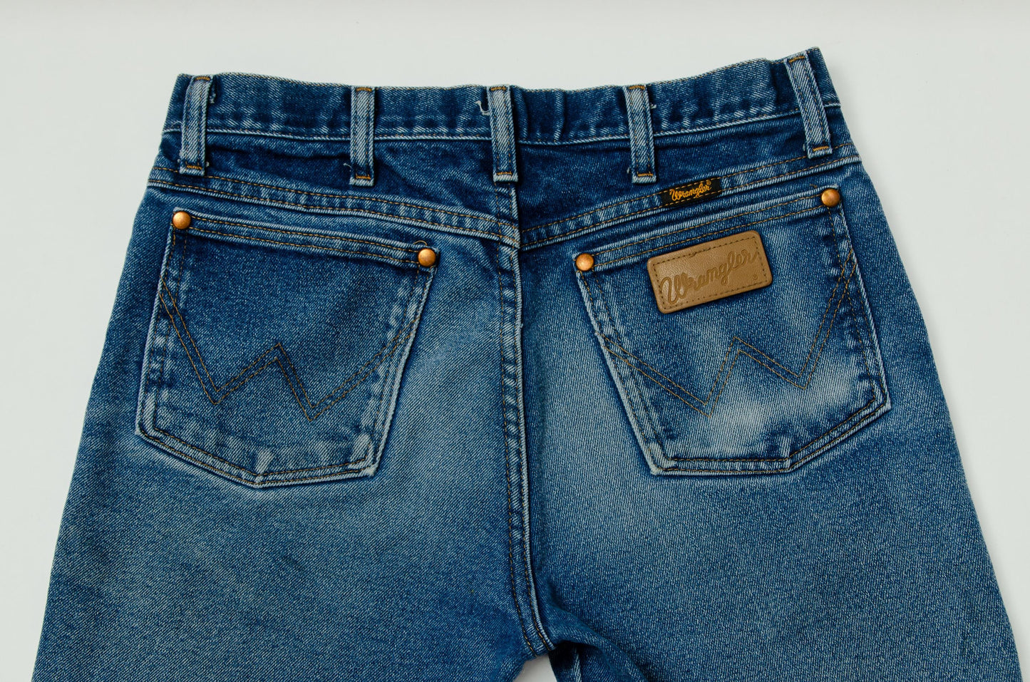 Vintage Wrangler Jeans Perfectly Worn High Waisted Western Cut Blue Jeans 30 x 33