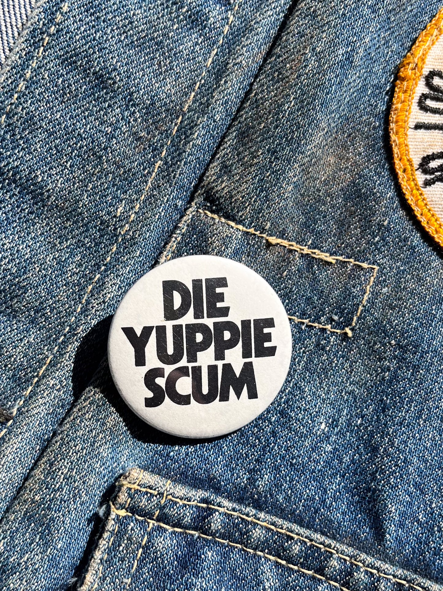 1980s DIE YUPPIE SCUM Punk Pin