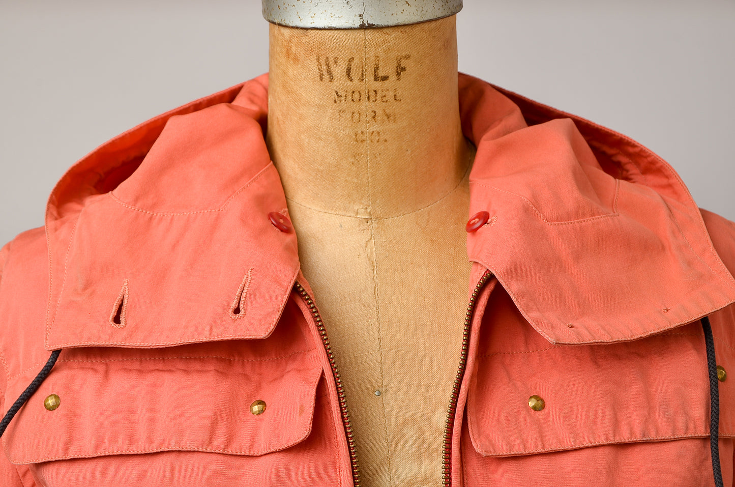 1940s Mountaineer Cloth Sun Valley Faded Red Womens Parka Hooded Jacket