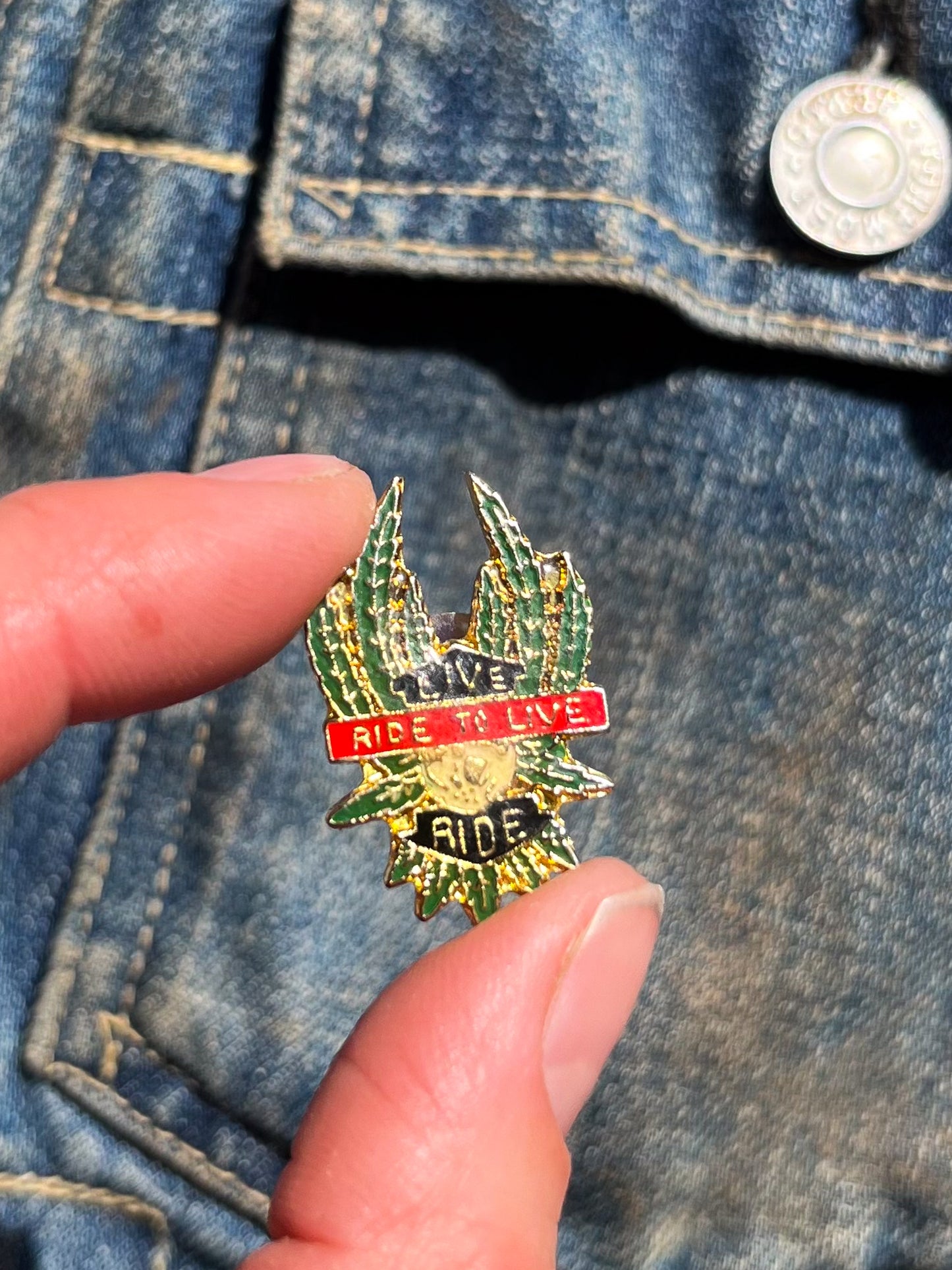 1970s Marijuana Biker Pin Ride to Live Hat / Vest Pin