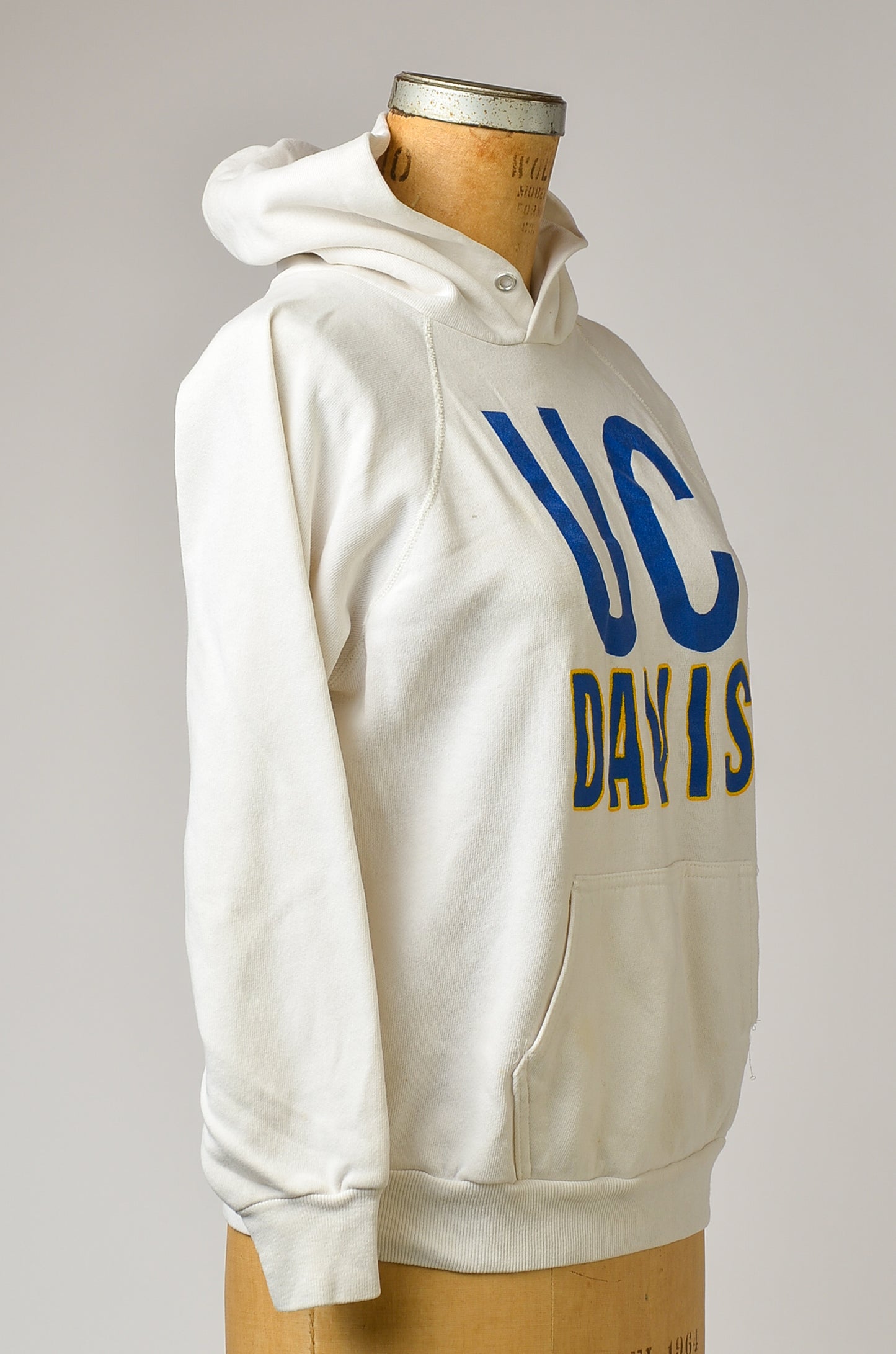 1980s UC Davis Hooded Sweatshirt White Cotton California College Athletic Sweatshirt