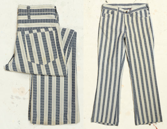 1970s Jacquard Knit Stripe Pants Blue and White Flared Jeans 31 x 29