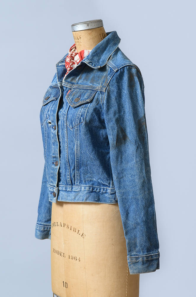 1970s Levis Trucker Jacket Distressed Denim Hand Two Pocket Jean Jacket