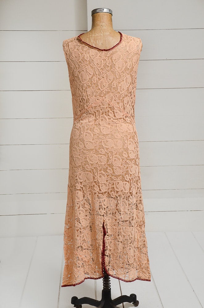 1920s Peach Lace Dress Sherbet Pastel Fitted Evening Dress