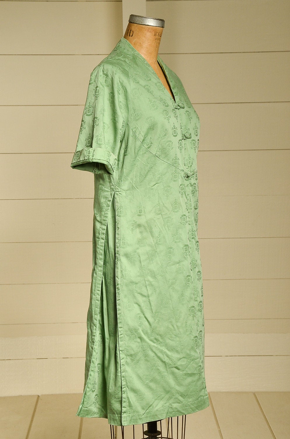 1950s Sage Green Silk Brocade Hawaiian Souvenir Midi Dress