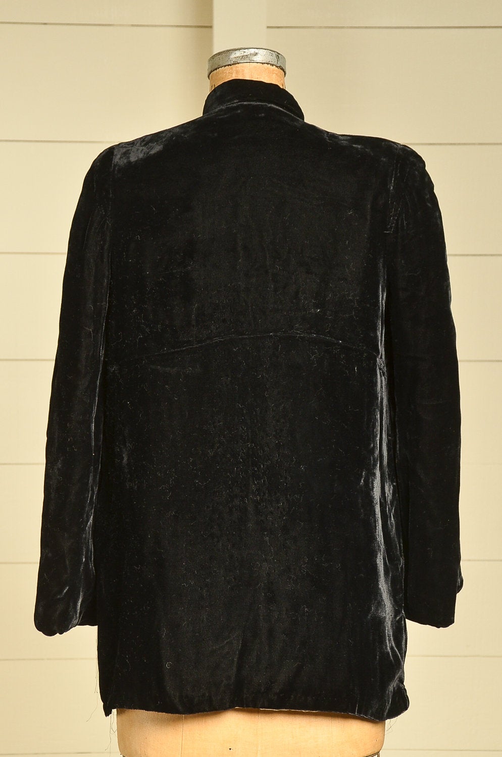 1940s Black Velvet Flapper Coat Mid Length Opera Coat