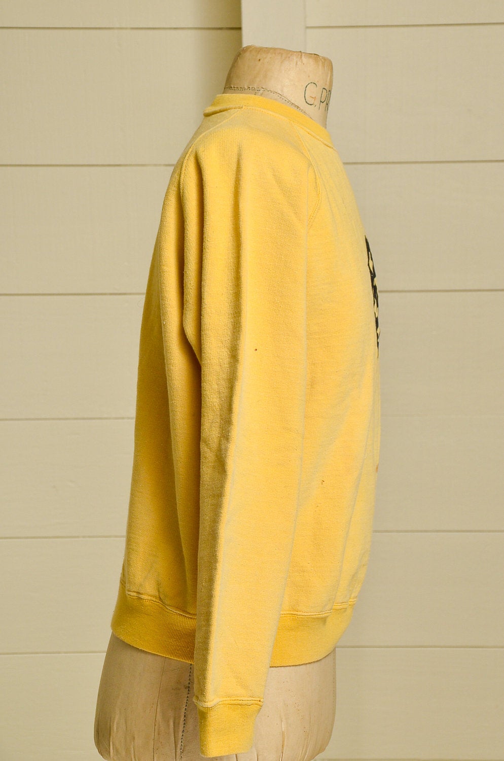 Early 70s Traffic Sweatshirt Yellow Cotton Flocked Rock Sweatshirt