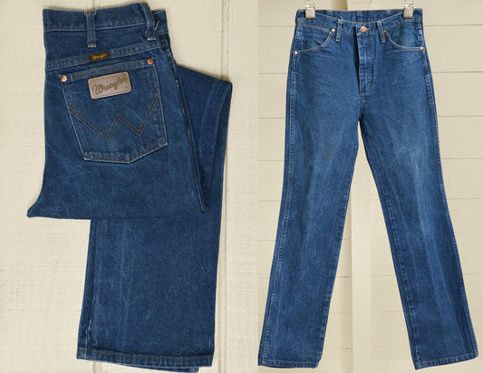 90s Wrangler Jeans Blue Denim High Waisted Boot Cut Classic Western Jeans 30 x 31